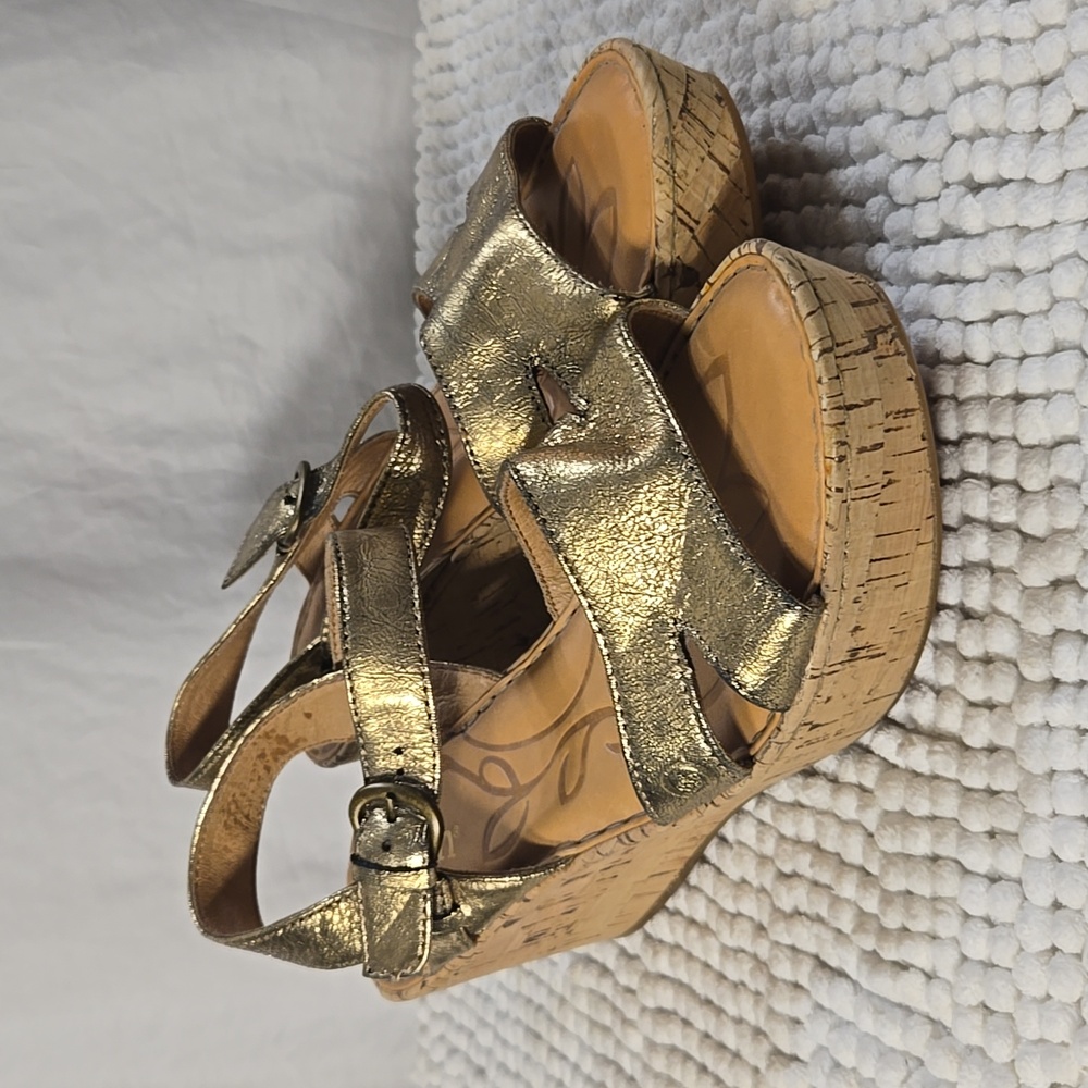 Born Sandals Womens 8  Slingback Gold Platform Wedge Heels Open Toe